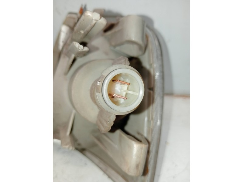 Recambio de piloto delantero derecho para audi 80 1.9 td referencia OEM IAM   