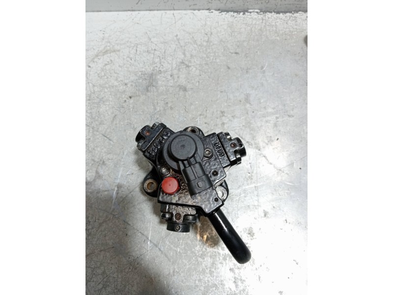 Recambio de bomba inyeccion para chevrolet lacetti cdx referencia OEM IAM 0445010142 96440341 BOSCH