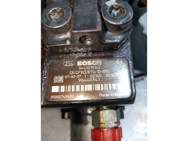 Recambio de bomba inyeccion para chevrolet lacetti cdx referencia OEM IAM 0445010142 96440341 BOSCH