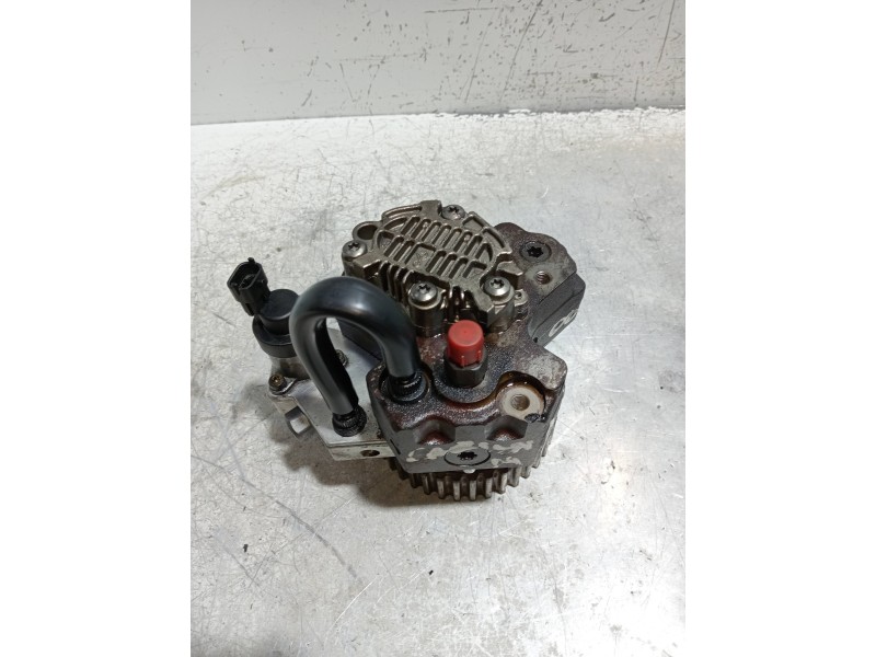 Recambio de bomba inyeccion para mitsubishi carisma berlina 5 (da0) 1900 di-d elegance referencia OEM IAM 0445010031 8200055072 