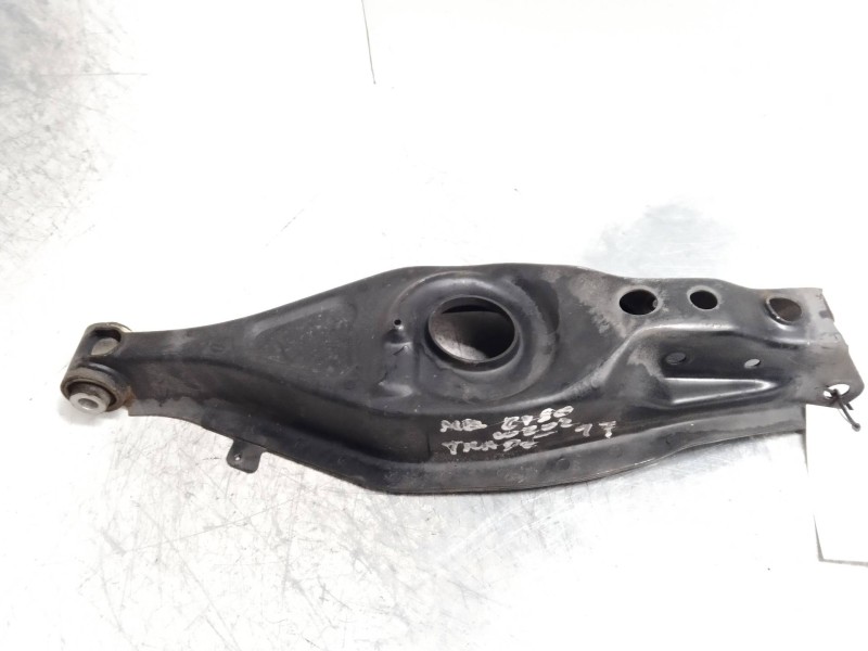 Recambio de brazo suspension inferior trasero derecho para mercedes clase c (w202) berlina 180 (202.018) referencia OEM IAM   