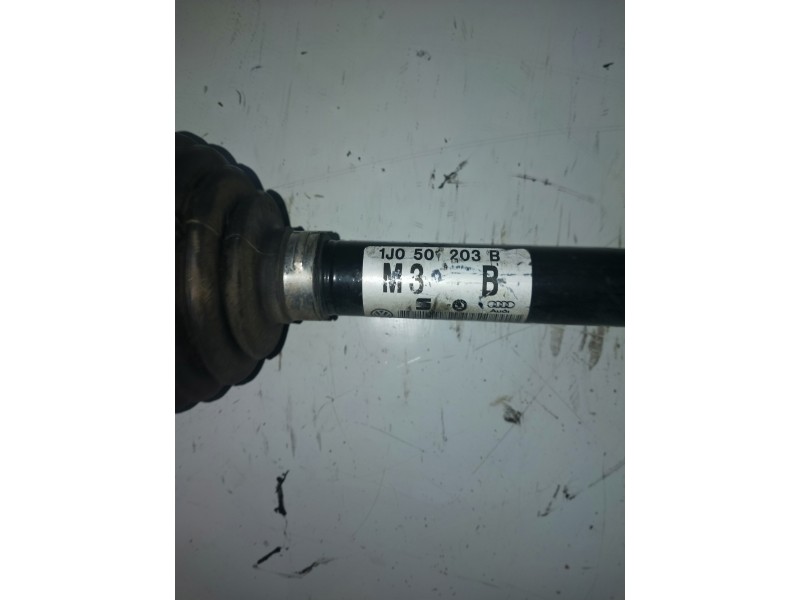 Recambio de transmision delantera izquierda para audi tt (8n3/8n9) 1.8 t coupe (132kw) referencia OEM IAM 1J0501203B  