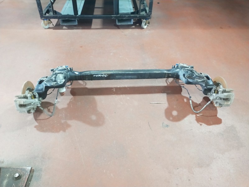 Recambio de puente trasero para peugeot 2008 (--.2013) style referencia OEM IAM  DISCO/ABS 