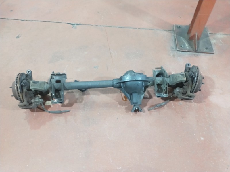Recambio de puente delantero para jeep cherokee (xj) 2.5 jamboree referencia OEM IAM  DISCO 