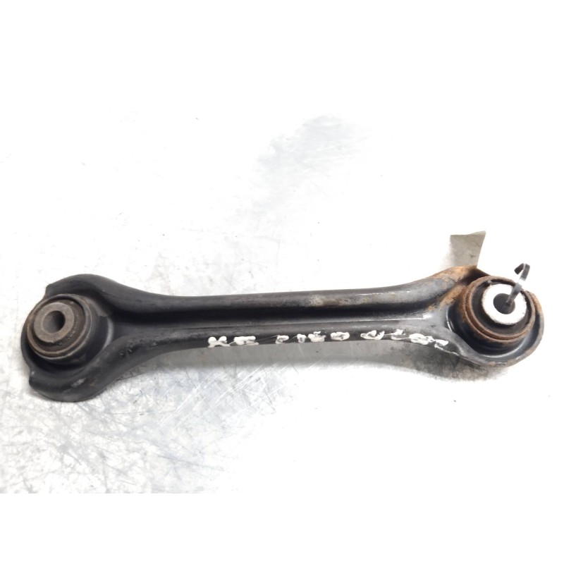 Recambio de brazo suspension inferior trasero izquierdo para mercedes clase c (w202) berlina 180 (202.018) referencia OEM IAM   