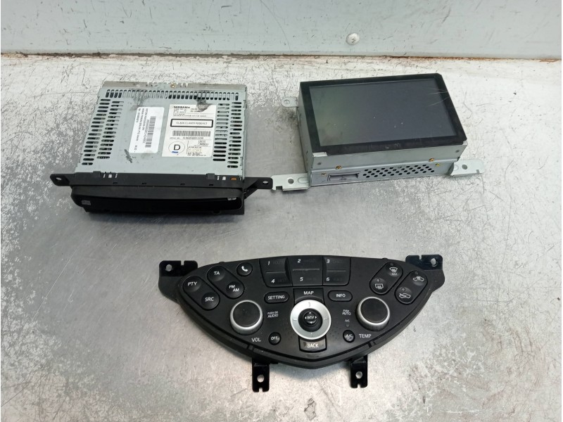 Recambio de sistema navegacion gps para nissan primera berlina (p12) acenta referencia OEM IAM DP7W3003P 28185BA010 28395BA020
