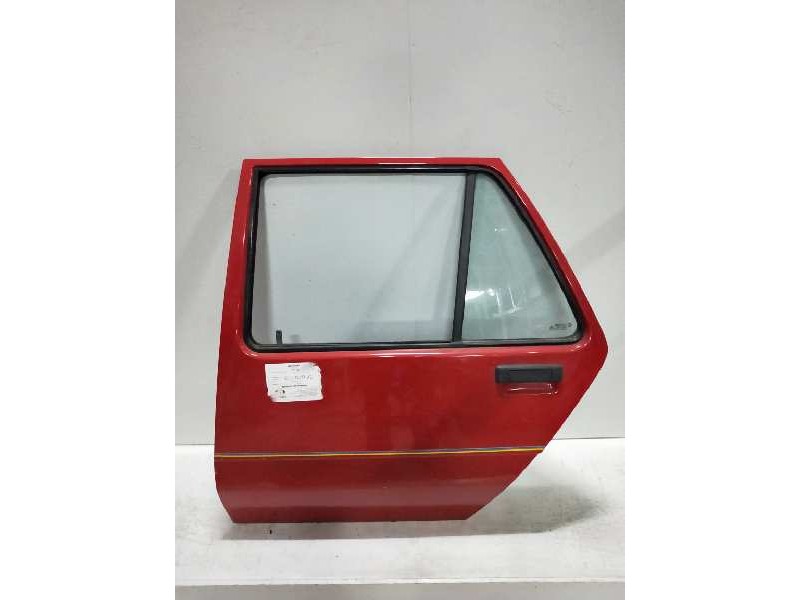 Recambio de puerta trasera izquierda para renault 5 (b/c40) referencia OEM IAM    Recambio de puerta trasera izquierda para renault 5 (b/c40) referencia OEM IAM