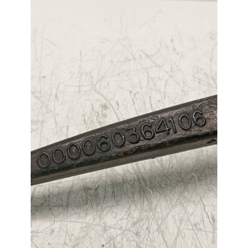 Recambio de brazo suspension superior trasero derecho para mercedes clase m (w164) 320 / 350 cdi (164.122) referencia OEM IAM 00