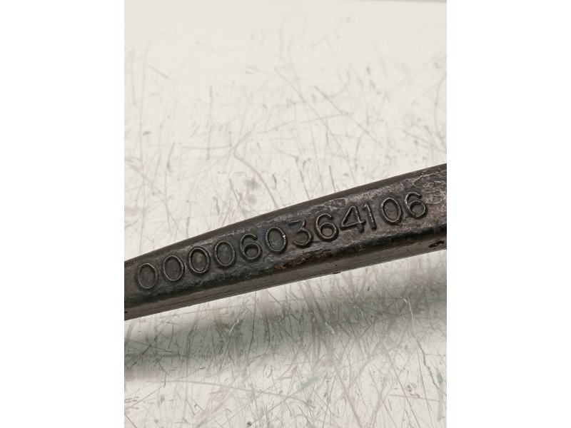 Recambio de brazo suspension superior trasero derecho para mercedes clase m (w164) 320 / 350 cdi (164.122) referencia OEM IAM 00