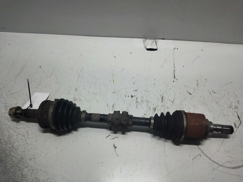 Recambio de transmision delantera izquierda para nissan primera berlina (p12) acenta referencia OEM IAM   