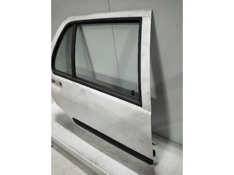 Recambio de puerta trasera derecha para renault clio i phase iii referencia OEM IAM   