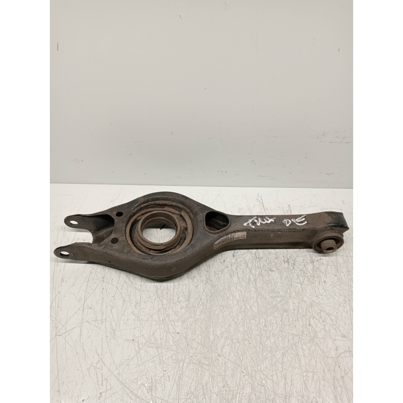 Recambio de brazo suspension inferior trasero derecho para kia cee´d sporty wagon tech referencia OEM IAM 55220A6100  