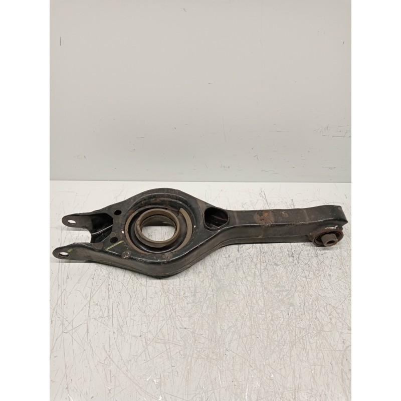 Recambio de brazo suspension inferior trasero izquierdo para kia cee´d sporty wagon tech referencia OEM IAM   