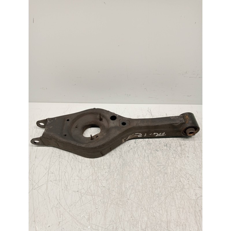 Recambio de brazo suspension inferior trasero izquierdo para kia cee´d sporty wagon tech referencia OEM IAM   
