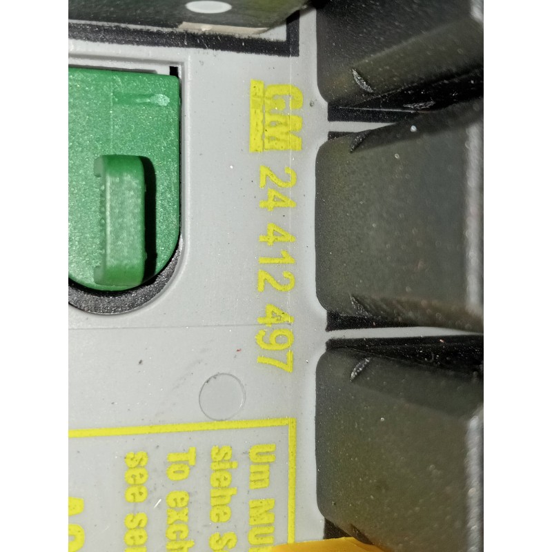 Recambio de caja reles / fusibles para opel astra g coupé 2.2 16v dti cat (y 22 dtr / l50) referencia OEM IAM 24431677 24412497 