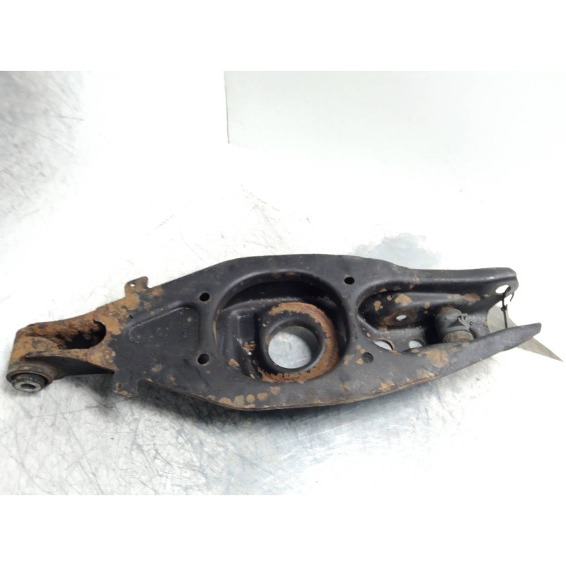 Recambio de brazo suspension inferior trasero izquierdo para mercedes clase c (w202) berlina 2.5 diesel cat referencia OEM IAM  