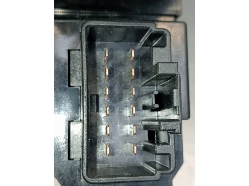 Recambio de mando elevalunas delantero derecho para volvo s80 berlina 2.4 (103kw) referencia OEM IAM   