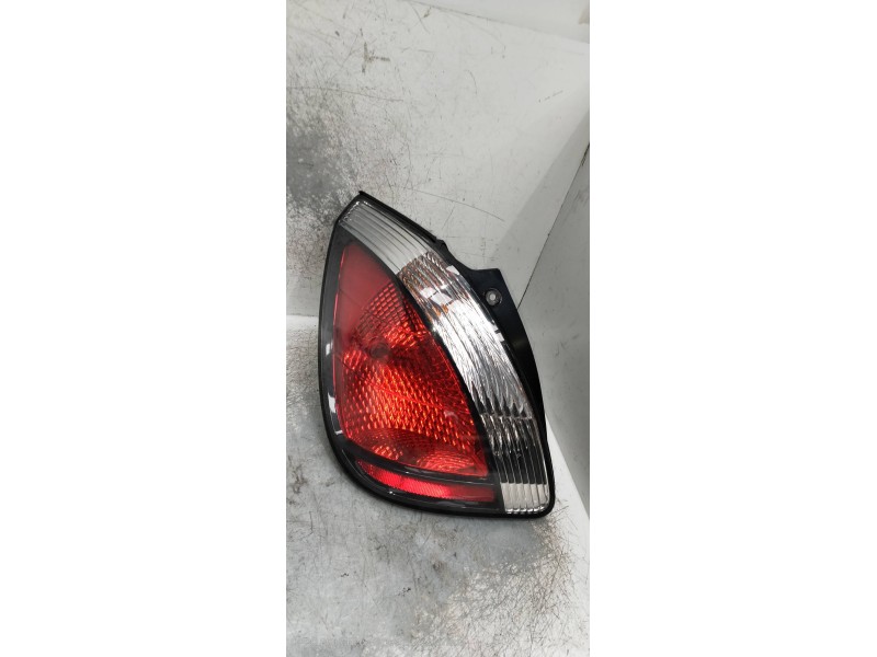 Recambio de piloto trasero izquierdo para kia rio 1.5 crdi ex1 referencia OEM IAM   