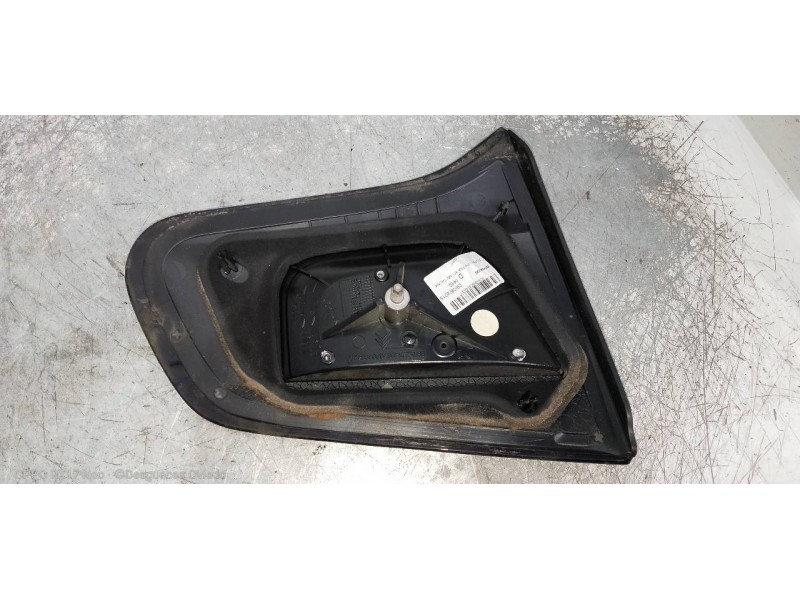 Recambio de piloto trasero derecho interior para citroen c3 live referencia OEM IAM 9803934280  