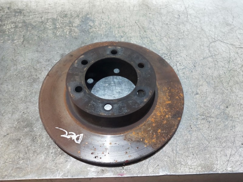 Recambio de disco freno delantero para toyota land cruiser (j9) td vx (3-ptas.) (kzj90) referencia OEM IAM  VENTILADO 