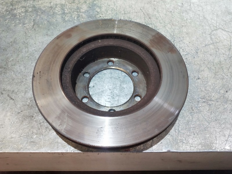 Recambio de disco freno delantero para toyota land cruiser (j9) td vx (3-ptas.) (kzj90) referencia OEM IAM  VENTILADO 