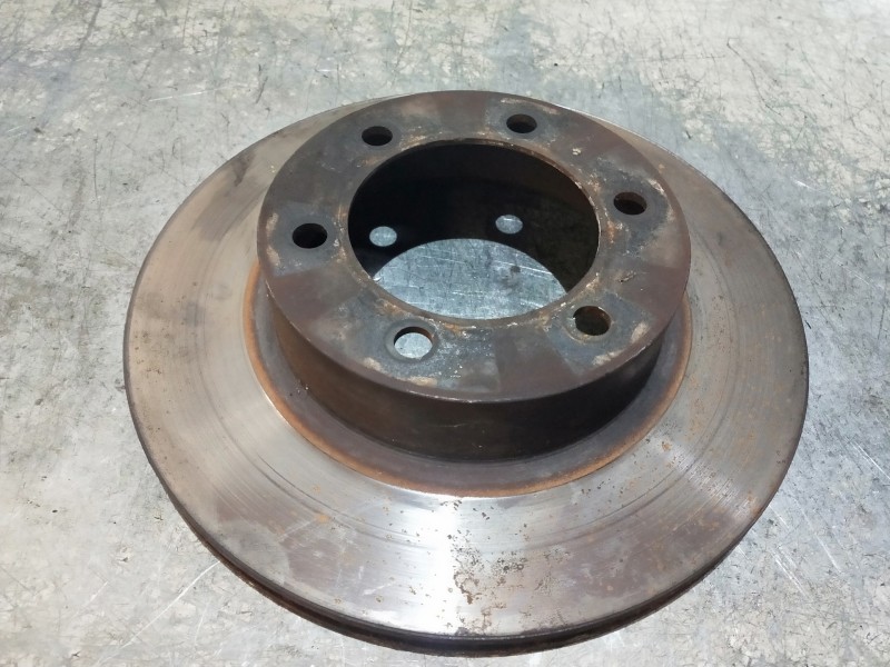 Recambio de disco freno delantero para toyota land cruiser (j9) td vx (3-ptas.) (kzj90) referencia OEM IAM  VENTILADO 