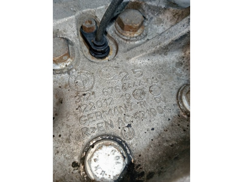 Recambio de mangueta delantera derecha para bmw serie 3 coupe (e92) 335d referencia OEM IAM 3121676444403  