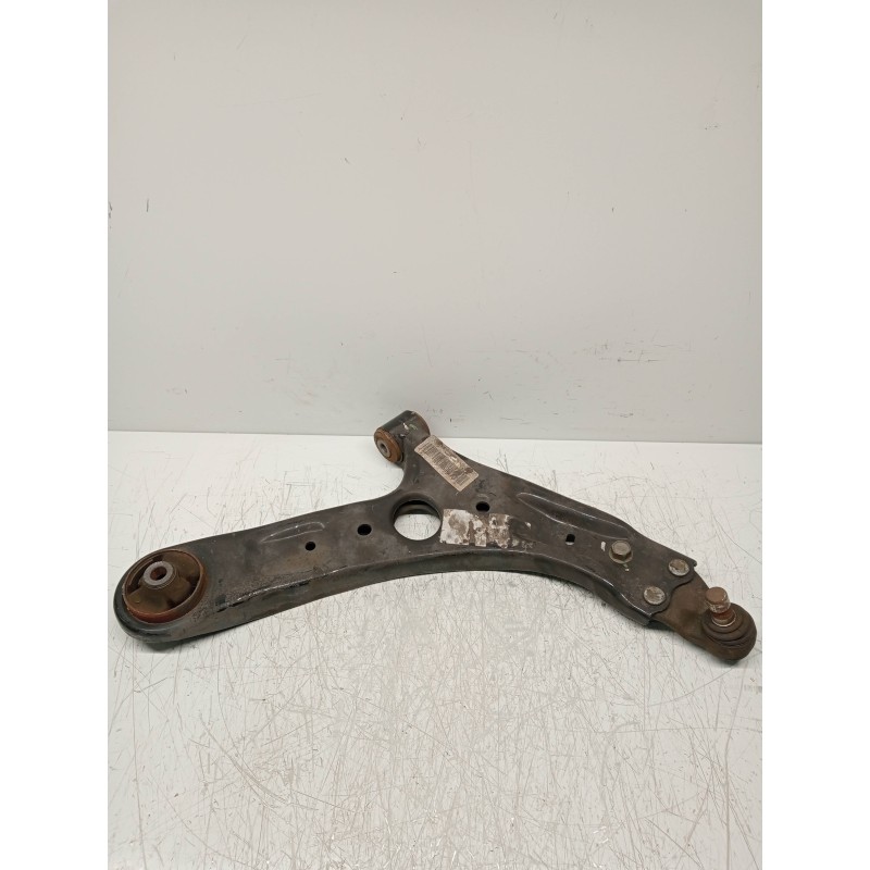Recambio de brazo suspension inferior delantero derecho para kia cee´d sporty wagon tech referencia OEM IAM 54501A2600  