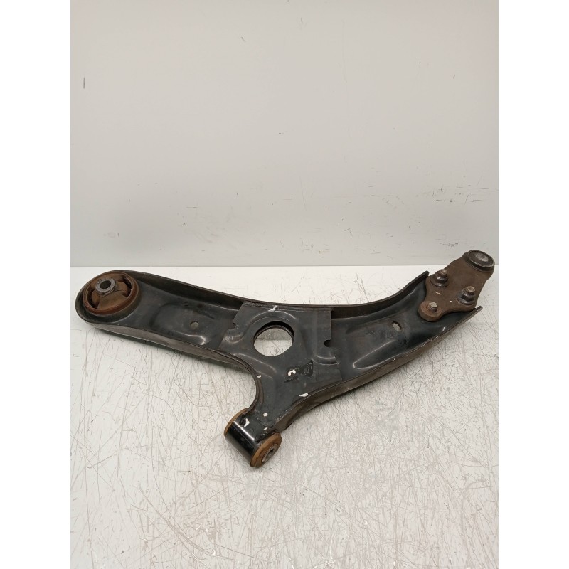 Recambio de brazo suspension inferior delantero derecho para kia cee´d sporty wagon tech referencia OEM IAM 54501A2600  