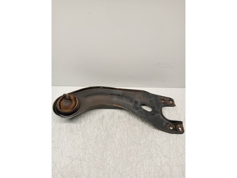 Recambio de brazo suspension inferior trasero derecho para kia cee´d sporty wagon tech referencia OEM IAM 55280A6200  