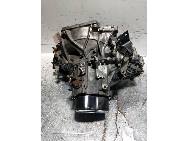 Recambio de caja cambios para mazda 626 berlina (gf) 2.0 16v cat referencia OEM IAM G560  