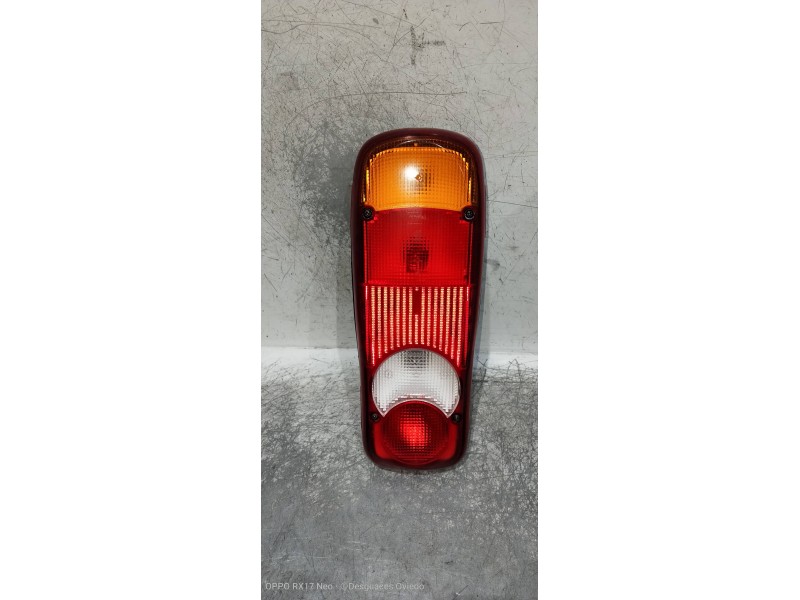 Recambio de piloto trasero izquierdo para renault maxity fg 130.35/45 referencia OEM IAM   