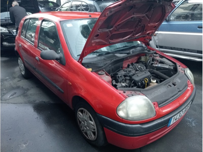 renault clio ii fase i (b/cbo) del año 2000