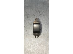 Recambio de mando elevalunas delantero derecho para renault maxity fg 130.35/45 referencia OEM IAM   