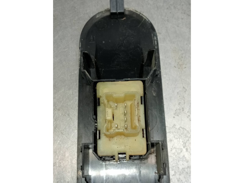 Recambio de mando elevalunas delantero derecho para renault clio iv societé referencia OEM IAM 809603634R 4P 