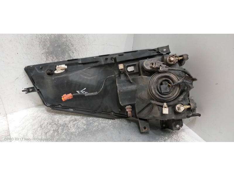 Recambio de faro derecho para renault maxity fg 130.35/45 referencia OEM IAM   