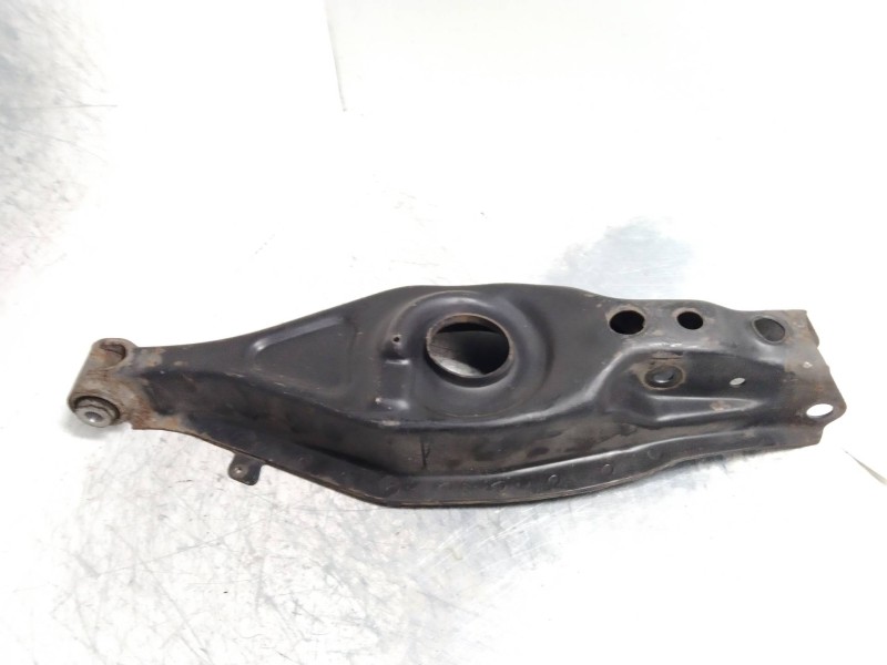 Recambio de brazo suspension inferior trasero derecho para mercedes clase c (w203) sportcoupe c 220 cdi (203.706) referencia OEM