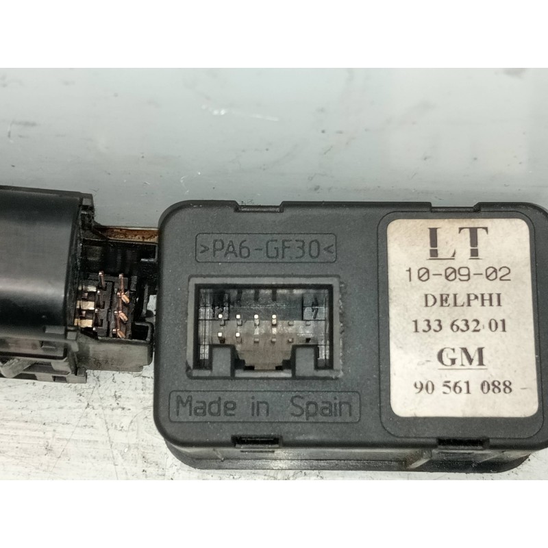 Recambio de mando elevalunas delantero izquierdo para opel astra g coupé 2.2 16v dti cat (y 22 dtr / l50) referencia OEM IAM   