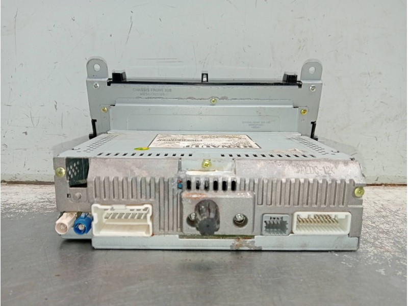 Recambio de sistema audio / radio cd para renault clio iv societé referencia OEM IAM 281153868R  