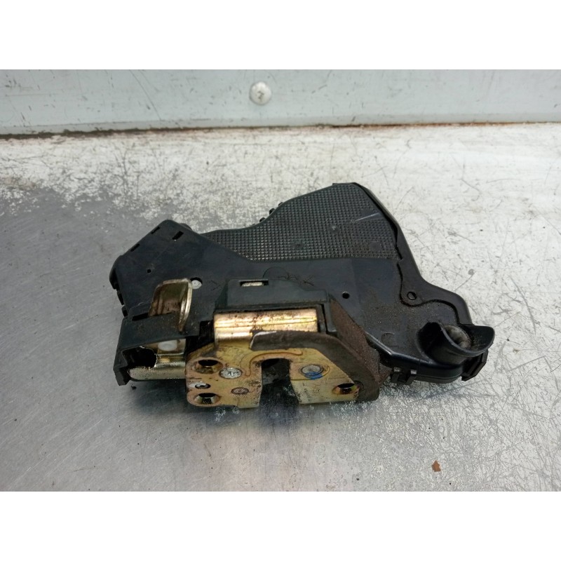 Recambio de motor cierre centralizado delantero izquierdo para toyota corolla (e12) 2.0 d-4d linea luna berlina referencia OEM I