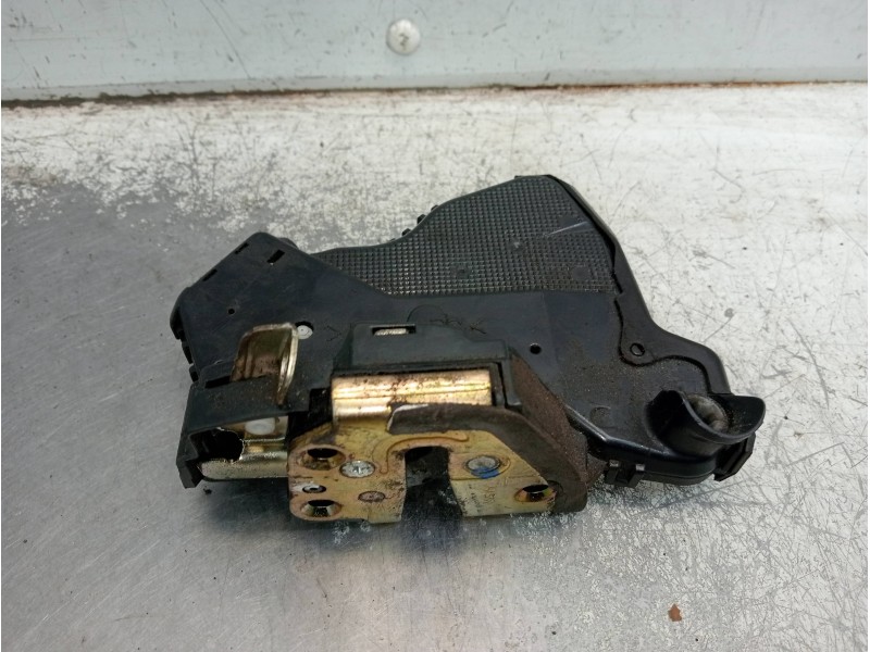 Recambio de motor cierre centralizado delantero izquierdo para toyota corolla (e12) 2.0 d-4d linea luna berlina referencia OEM I