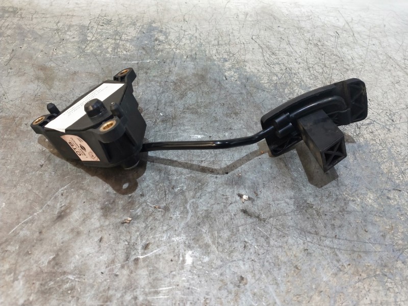 Recambio de potenciometro pedal para renault maxity fg 130.35/45 referencia OEM IAM 18005MB400  