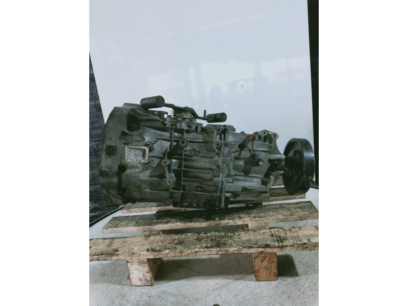 Recambio de caja cambios para renault maxity fg 130.35/45 referencia OEM IAM   6V