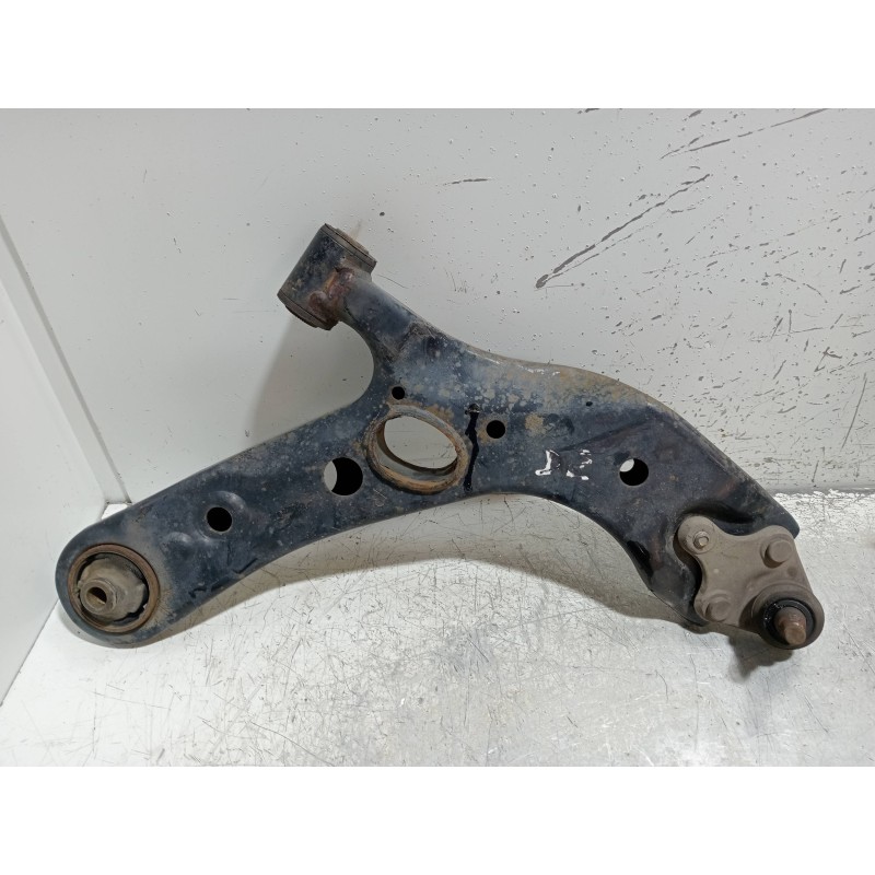 Recambio de brazo suspension inferior delantero derecho para toyota rav 4 (a3) 2.2 d-4d cat referencia OEM IAM   