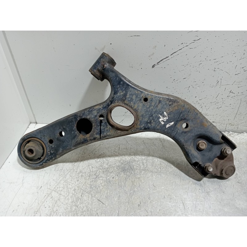 Recambio de brazo suspension inferior delantero izquierdo para toyota rav 4 (a3) 2.2 d-4d cat referencia OEM IAM   
