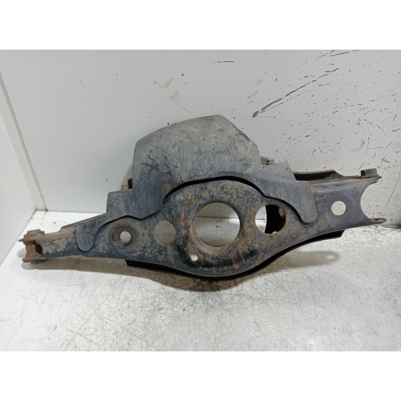 Recambio de brazo suspension inferior trasero izquierdo para toyota rav 4 (a3) 2.2 d-4d cat referencia OEM IAM   