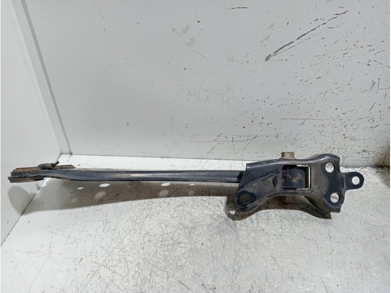 Recambio de brazo suspension inferior trasero izquierdo para toyota rav 4 (a3) 2.2 d-4d cat referencia OEM IAM   