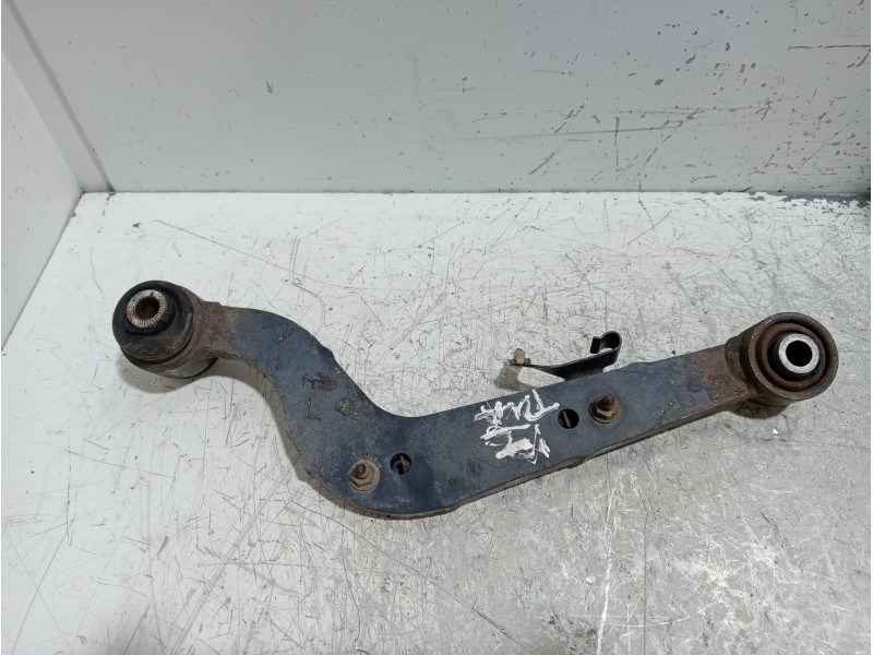 Recambio de brazo suspension superior trasero izquierdo para toyota rav 4 (a3) 2.2 d-4d cat referencia OEM IAM   