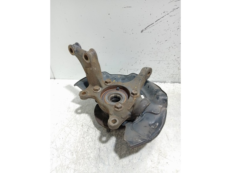 Recambio de mangueta delantera derecha para toyota rav 4 (a3) 2.2 d-4d cat referencia OEM IAM   
