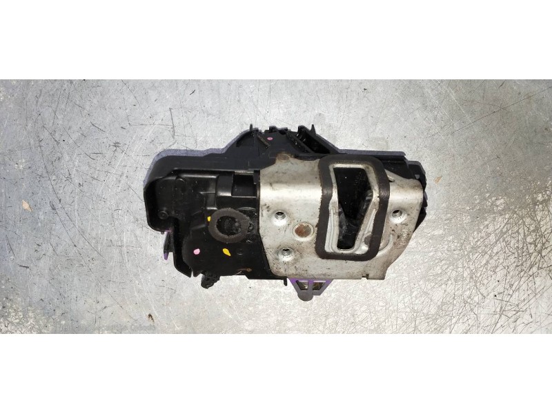 Recambio de motor cierre centralizado delantero izquierdo para ford fiesta (ce1) trend referencia OEM IAM H1BAA21813PB  5P